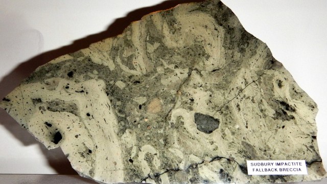 Serpihan Meteor Sudbury. (Foto: Mike Beauregard via Flickr)