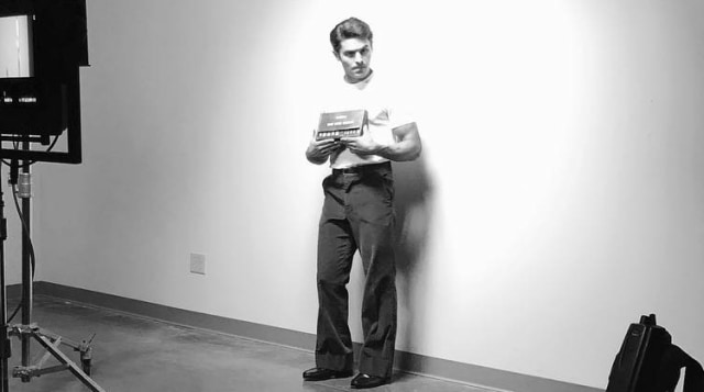 Zac Efron sebagai Ted Bundy (Foto: Instagram @zacefron)