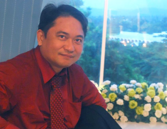 Lucky Mangkey: Digital Disruption Menghantam Demokrasi di Indonesia