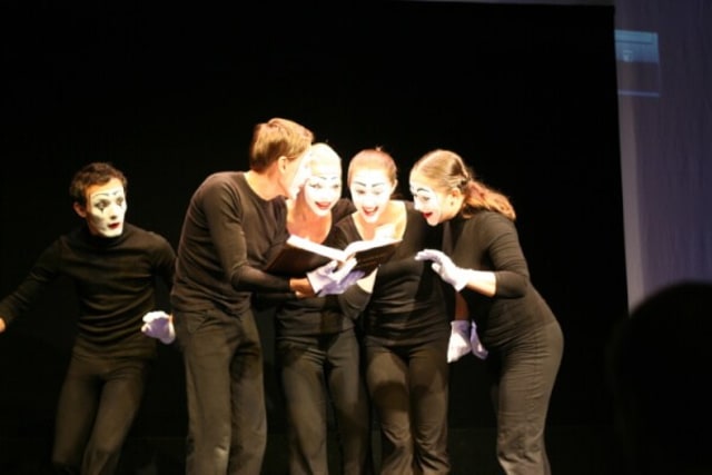 Sejarah Perkembangan Teater Dunia (1)