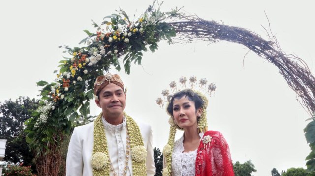 Pernikahan Ardina Rasti dan Arie Dwi Andika (Foto: Puti Cinintya Arie Safitri/kumparan)