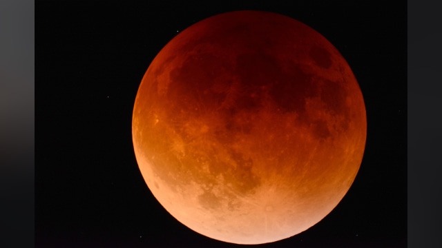Ilustrasi gerhana bulan Foto: Pixabay
