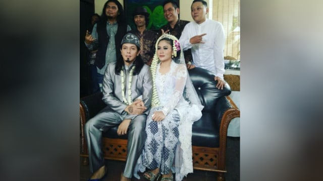Ovy /rif menikah untuk ketiga kalinya (Foto: Instagram @melody.alcassia)
