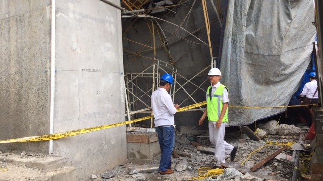 Box Girder LRT yang ambruk di Pulogadung (Foto: Reki Febrian/kumparan)