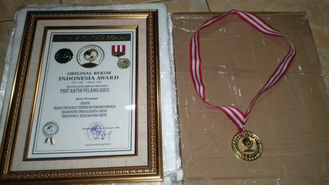 PSHT Pelang Kidul Punya Tugu Prasasti Pencak Silat Tertinggi dan Terbesar di Indonesia