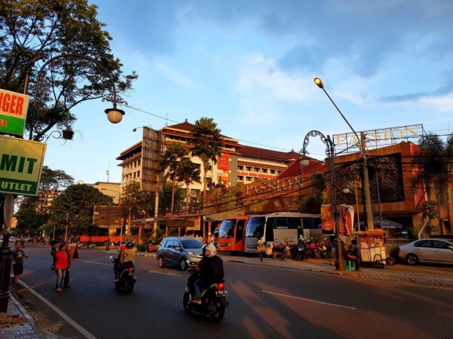 10 Destinasi Populer dan Kamar Hotel Murah di Bandung Mulai Rp200.000! (8)