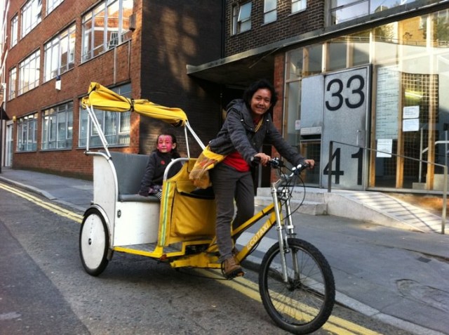 Hai, Becak! (1)