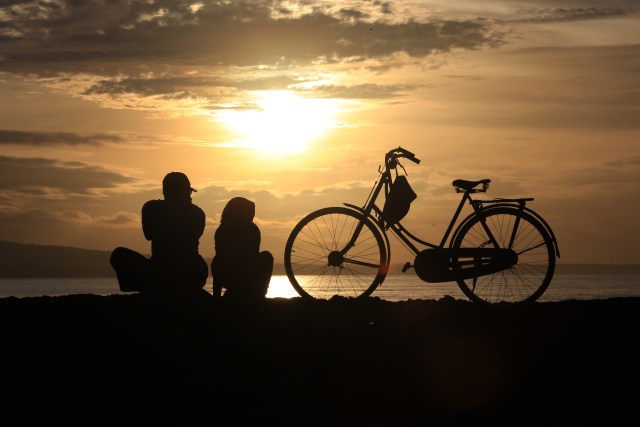 Pantai-pantai Milik Kita yang Membuai