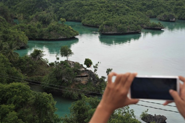 Pantai-pantai Milik Kita yang Membuai (6)