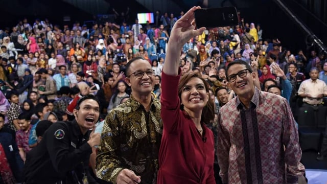 Najwa saat swafoto dengan Anies dan Sandi (Foto: Instagram/ @aniesbaswedan)