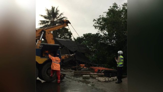 Kecelakaan di Cikereteg, Jalan Raya Ciawi-Sukabumi (Foto: Dok. Polres Bogor)