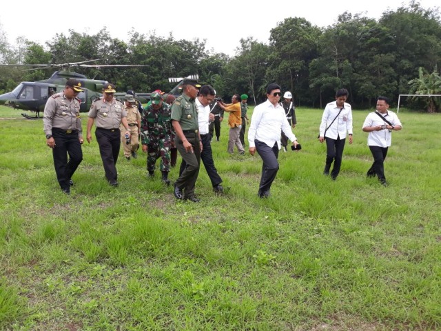 Polres Banyuasin Amankan Kedatangan Mentan Dalam Panen Raya