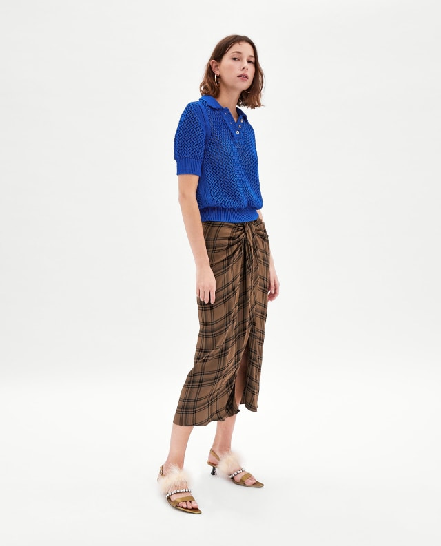Zara Chech Mini Skirt (Foto: Dok. zara.com)