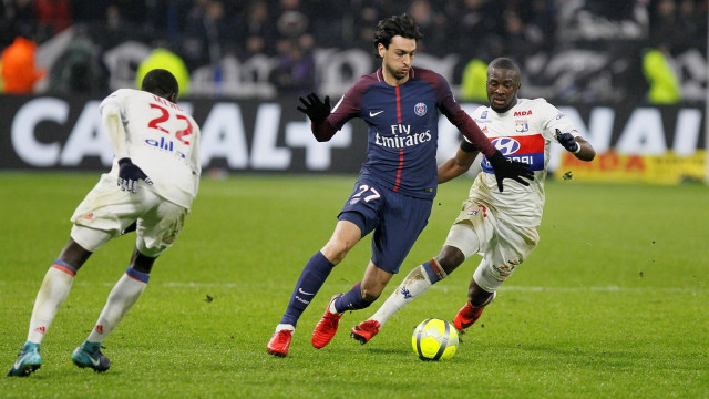 Pastore pada laga melawan Lyon. (Foto: Reuters/Emmanuel Foudrot)