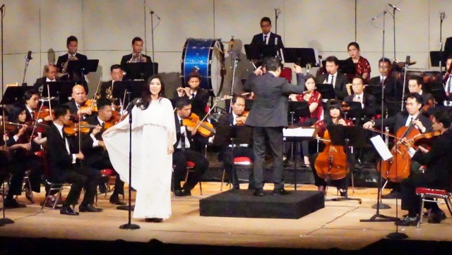Isyana Sarasvati di Taman Ismail Marzuki (Foto: Munady Widjaja)