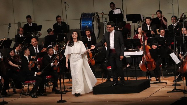 Isyana Sarasvati di Taman Ismail Marzuki (Foto: Munady Widjaja)