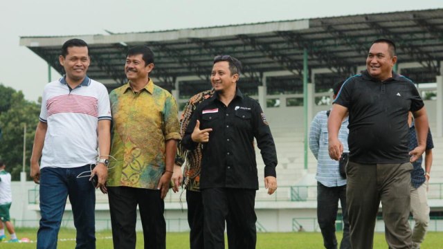 Indra Sjafri dan Yusuf Mansur (Foto: Twitter @indra_sjafri)