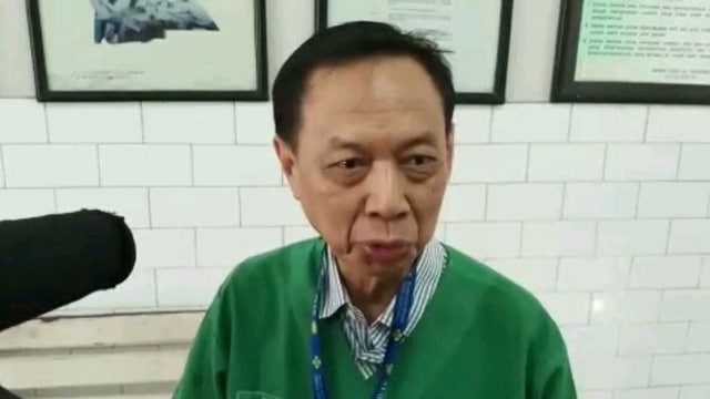 dr Agus di RSUD dr. Soetomo (Foto:  Phaksy Sukowati)