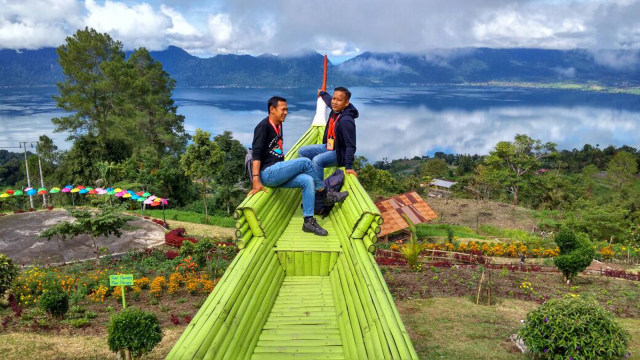 3 Spot Foto Keren di Embun Pagi Kabupaten Agam (1)