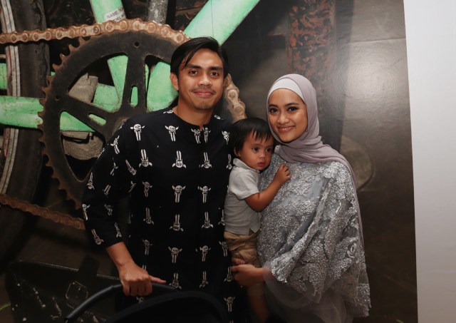 Keluarga Ayudia Bing Slamet (Foto: Munady)