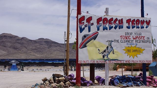 E.T. Jerky, makanan 'alien' dari Nevada (Foto: Chris English via Wikimedia Commons)