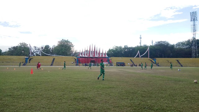 Semen Padang FC Keluhkan Kondisi Stadion H Agus Salim Padang