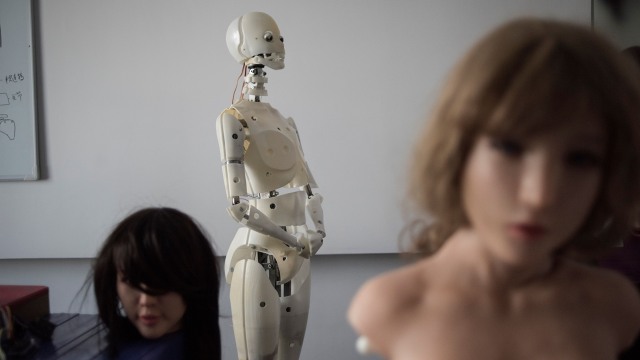 Robot seks. (Foto: AFP/Fred Dufour )