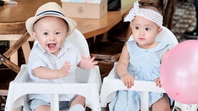Si kembar Tatjana dan Bima. (Foto: Instagram @cynthia_lamusu)