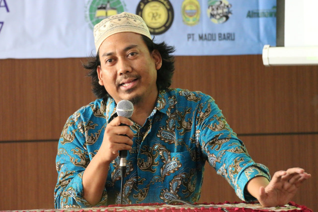 TGB SANG MODERAT, HADIAH UNTUK JOKOWI DAN PRABOWO (1)