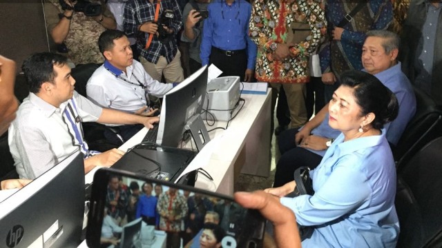 SBY di gedung Bareskrim (Foto: Rafyq Panjaitan/kumparan)
