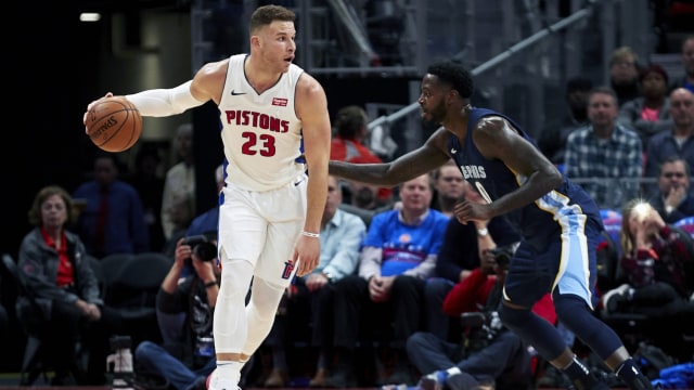 Blake Griffin di laga bersama Pistons. (Foto:  Rick Osentoski-USA TODAY Sports via Reuters)