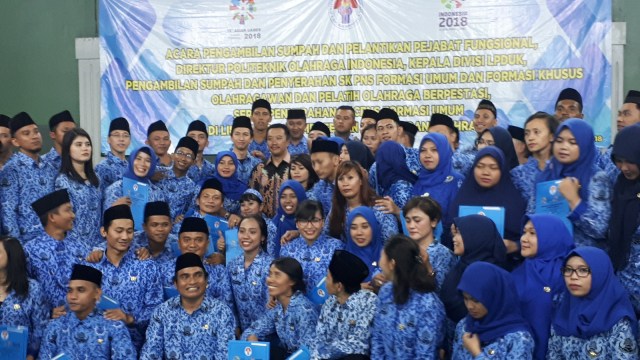 Sumpah PNS formasi khusus atlet dan pelatih (Foto: Karina Nur Shabrina/kumparan)