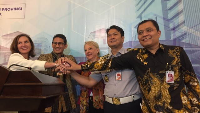 Sandiaga Uno bersama Dubes Austria dan Swedia (Foto: Moh Fajri/kumparan)