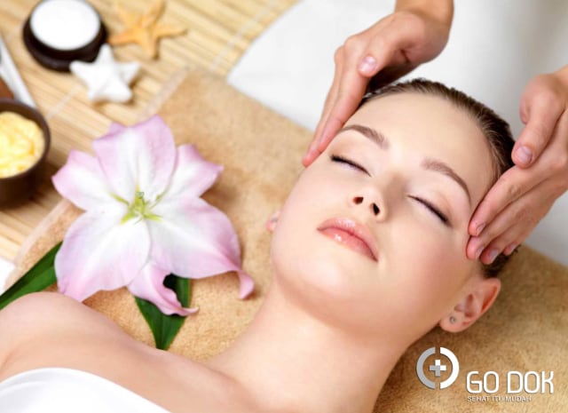 Perawatan Facial: Solusi Wajah Cerah dan Bersinar
