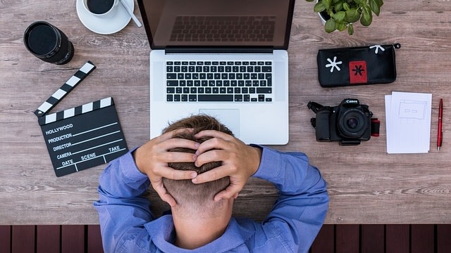 Ilustrasi stress pada pria. (Foto: Lukasbieri via Pixabay (CC0 Creative Commons))