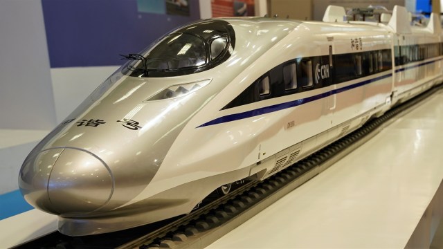 Ilustrasi kereta cepat. Foto: Pixabay