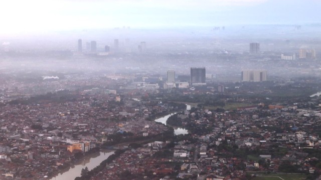 Suasana Tangerang dari pantauan udara. Foto: Aditia Noviansyah/kumparan
