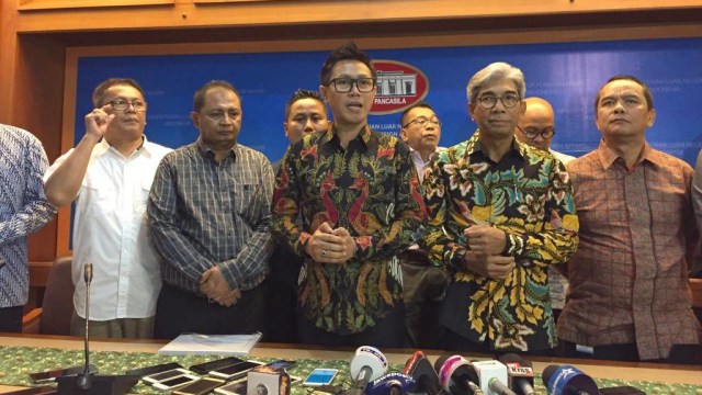 PaSKI datangi Kementrian Luar Negeri. (Foto: Paulina Herasmaranindar/kumparan)