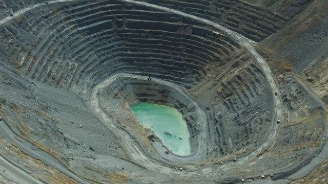 KPK Selidiki Kasus Divestasi Saham PT Newmont Nusa Tenggara