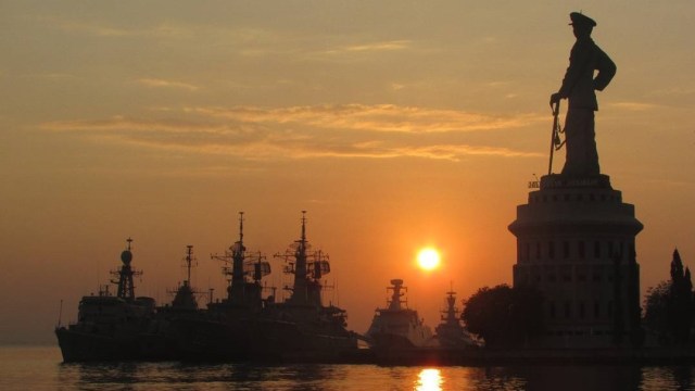 Monumen Jalesveva Jayamahe Foto: Instagram/@arifrachmadr