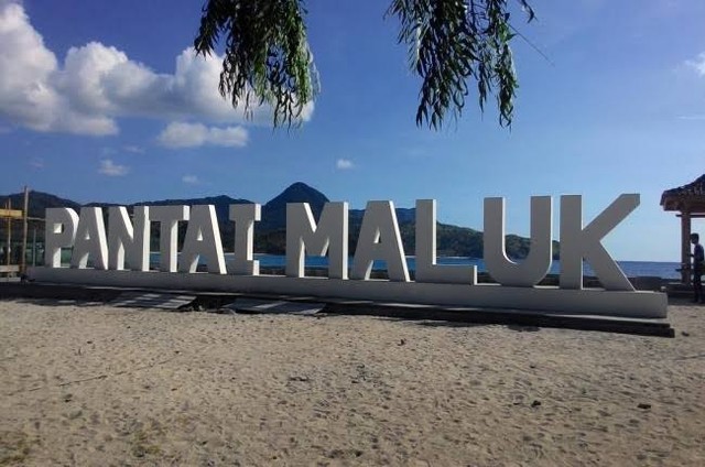 Pantai Maluk Yang Terabaikan Butuh Sentuhan Pemerintah Setempat