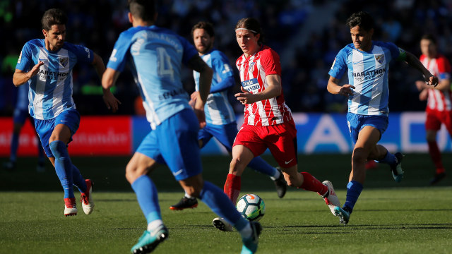 Laga Malaga vs Atletico Madrid. (Foto: REUTERS/Jon Nazca)