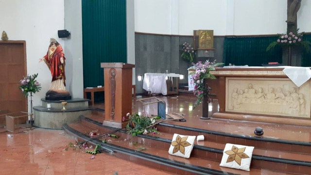Kondisi Gereja Lidwina yang diserang (Foto: Dok. Pengurus Gereja Lidwina Bedog)