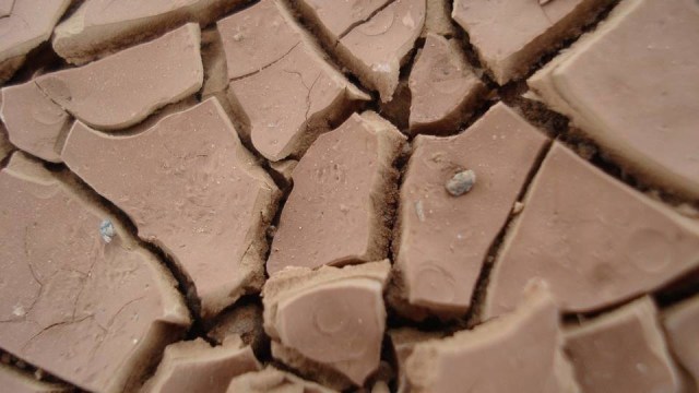 Ilustrasi tanah lempung. (Foto: Pixabay)