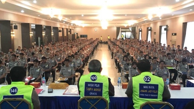 Tes akademik Sekolah Inspektur Polisi. (Foto: Dok. SDM Polri)