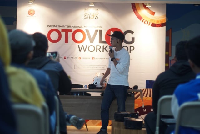 Seru, Ada Kompetisi Otovlog Berhadiah Jutaan Rupiah Di IIMS 2018 (1)
