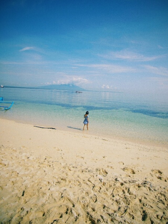 Bidadari Penjual Mi Goreng di Pulau Tabuhan Banyuwangi (3)