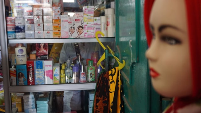 BPOM sita kosmetik mengandung bahan merkuri. Foto: Zuhri Noviandi/kumparan