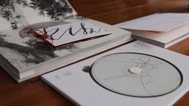 Album K-Pop. (Foto: Garin Gustavian/kumparan)