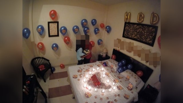 Pelajar rayakan hari spesial di kamar hotel (Foto: Dok. Istimewa)